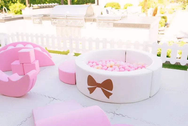 5' White Round Ball Pit