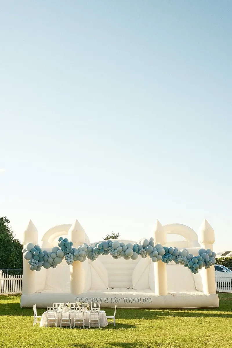 The White House — Dual Lane Combo
