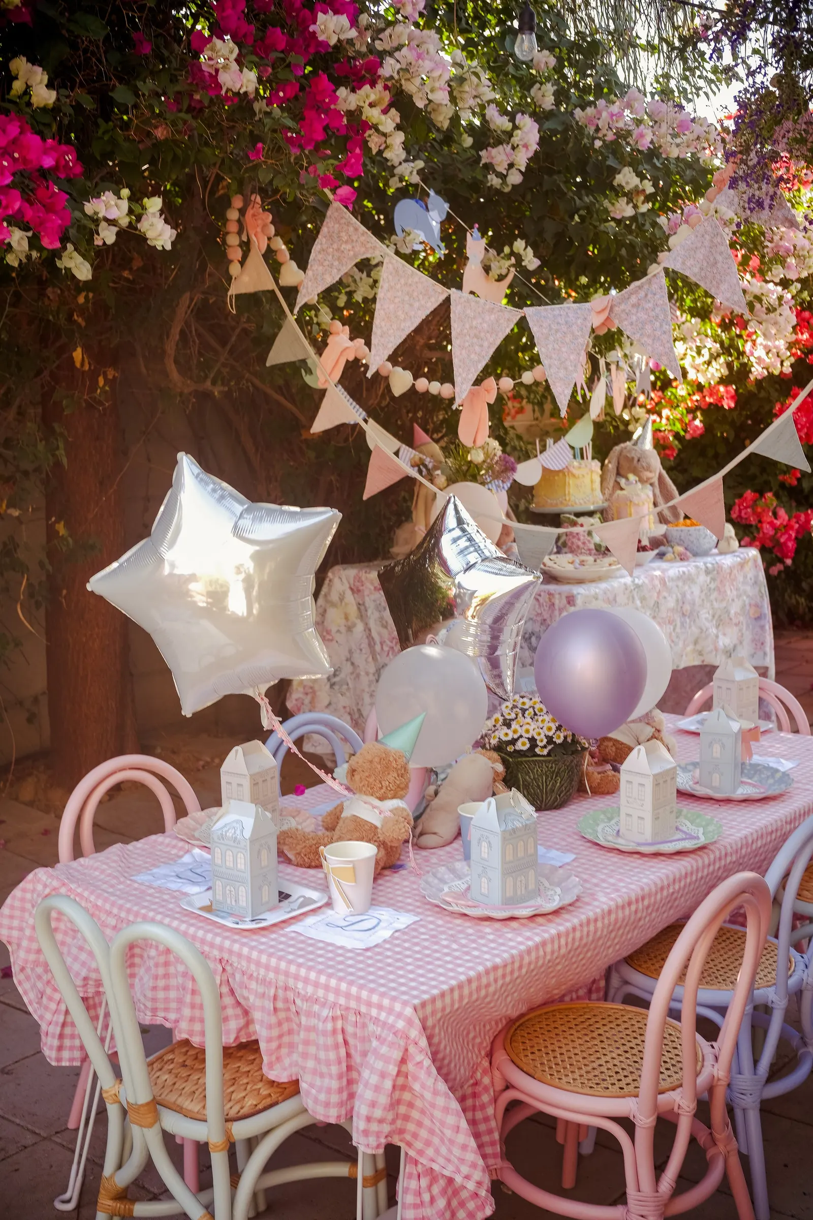 Dottie's Whimsical Cat Party — an Inflate Forty Eight party