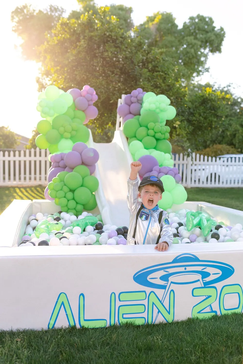Blast Off to Space with Trace — an Inflate Forty Eight party